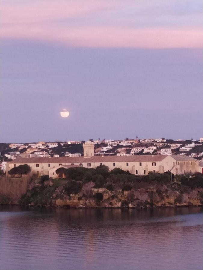 Starbal Apt Lägenhet Es Castell  Exteriör bild