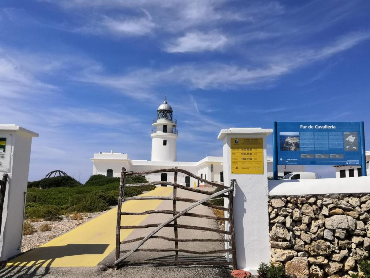 Starbal Apt Lägenhet Es Castell  Exteriör bild